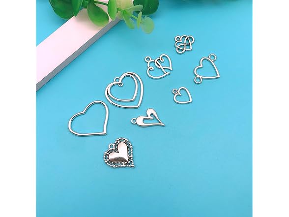 Youdiyla Various Alloy Heart Charms