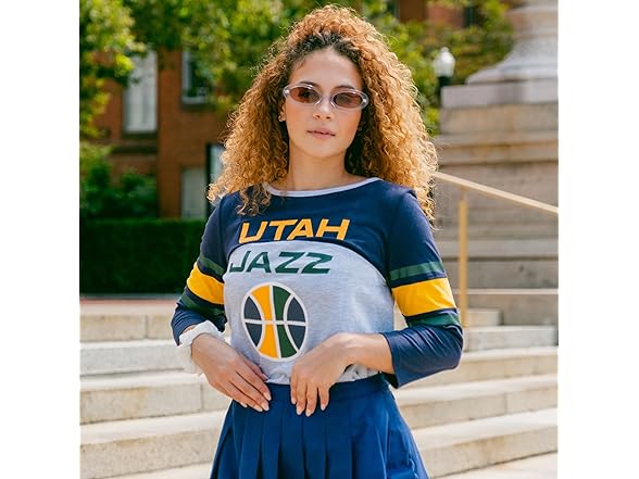 Ultra Game Women's Team Raglan Tee (M)