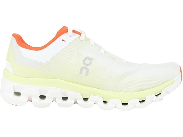 On Running Cloudflow 4 Women's Shoes (Size 8)