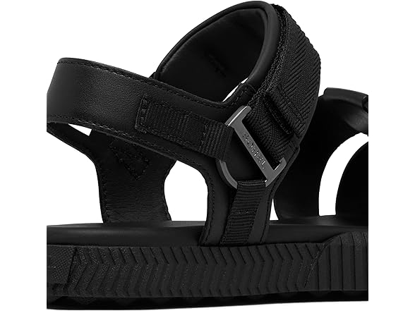 Sorel Women's Fashion Flat Sandal