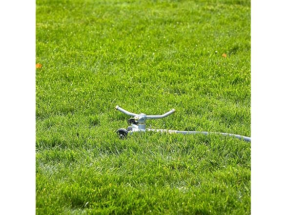 Gilmour 3-Arm Whirling Sprinkler