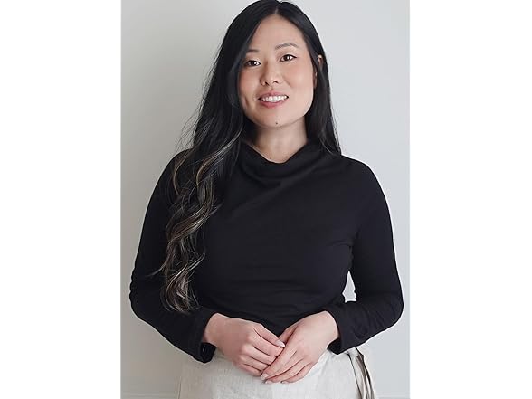 Know Me Misses' Trouser and Top Sewing Pattern