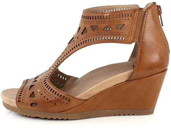 earth shoes attalea barbuda