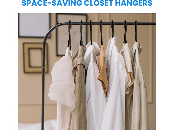 Simple Deluxe 30 Pack Plastic Hangers