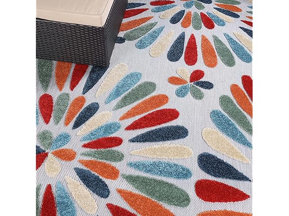 Superior Oversized Floral Indoor Outdoor Area Rug, Multicolor