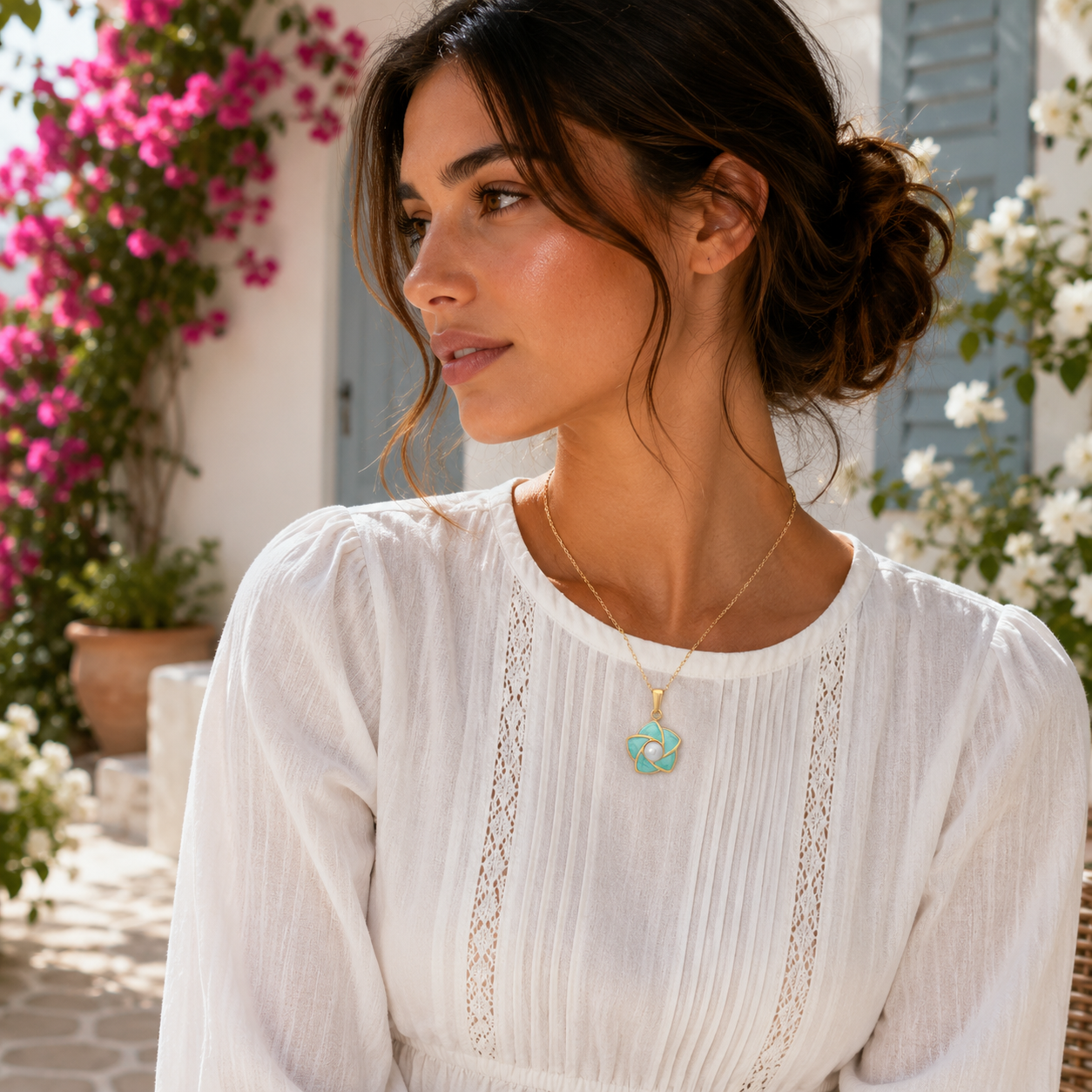 Flower Mother of Pearl Necklace - Gallery 5