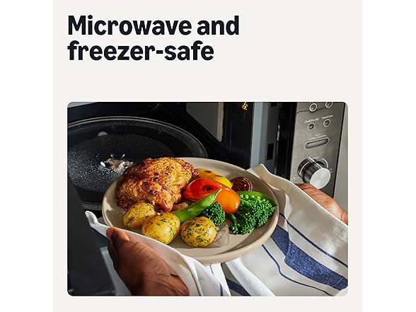 Amazon Basics Glazed Stoneware Salad Plates