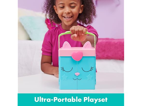 Dreamworks Gabby’s Dollhouse, Dress-Up Closet Portable Playset