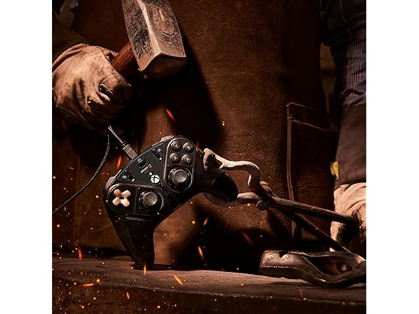 Thrustmaster ESWAP X 2 Pro Controller