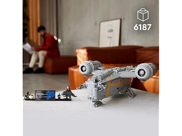 LEGO Star Wars The Razor Crest UCS Set, Ultimate Collectors Series