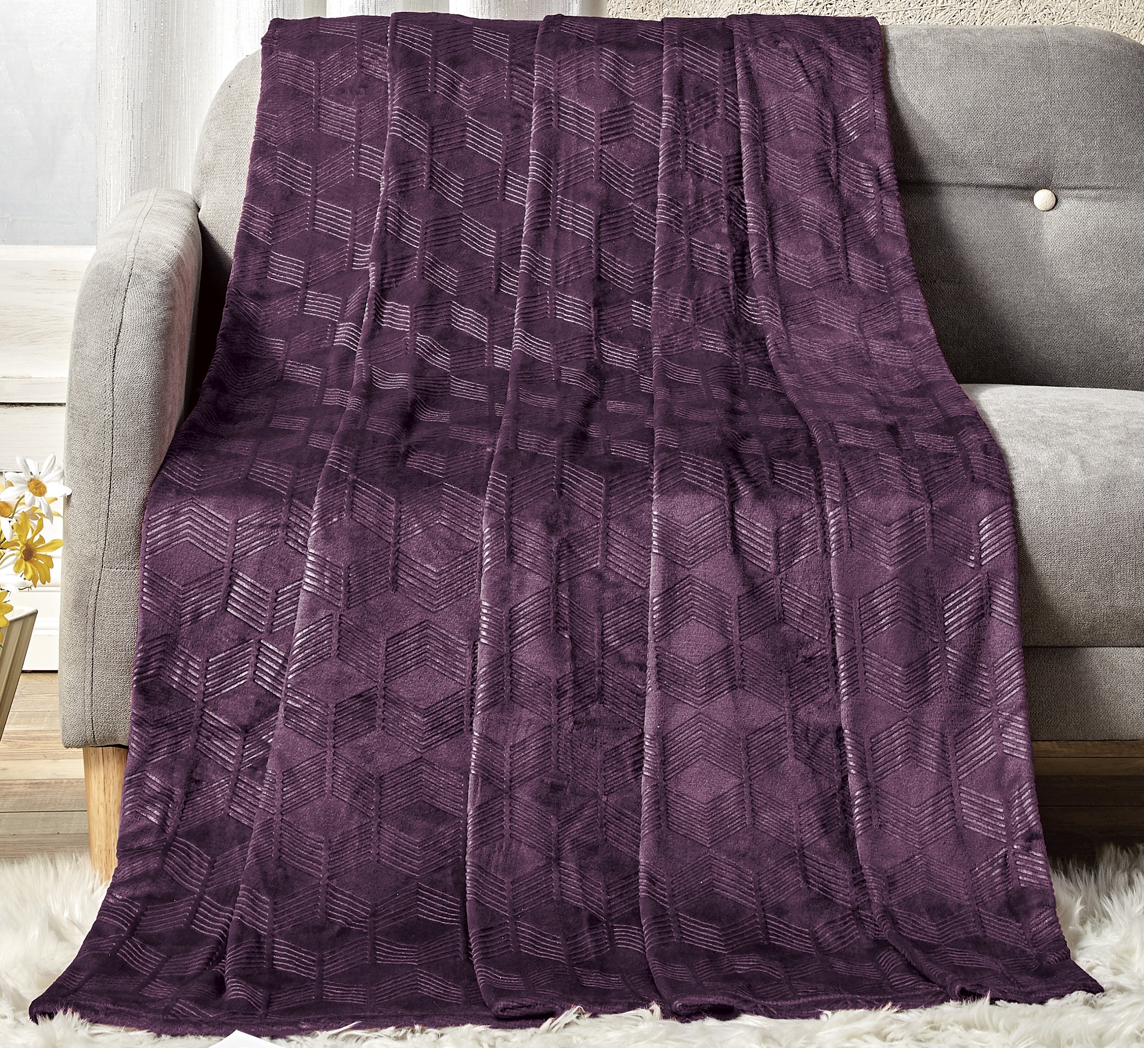 Amrani Queen Blanket 86" x 86" - Gallery 11