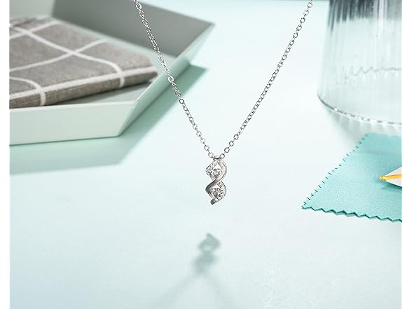 MILEPOSTJEW Bonus Mom Necklace