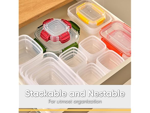 Superio Pack of 8 Plastic Food Storage Containers 