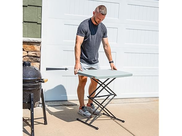 Sunnydaze Adjustable Height Utility Table