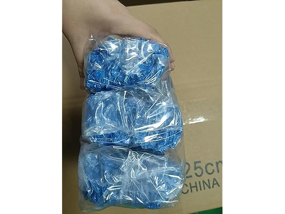 Shoe Covers Disposable Non Slip Pack of 300 (150 Pairs)