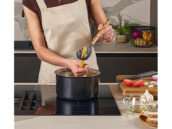 Zyliss Spaghetti Server Oak Wood 