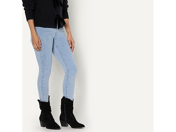 Amazon Women's Mid Calf Western Boots