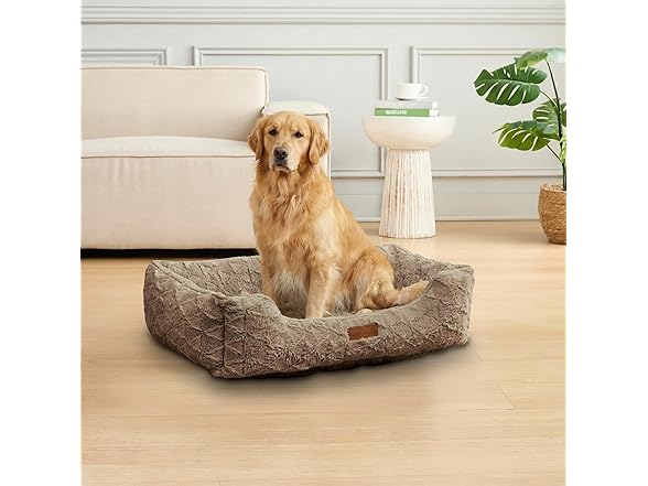 Modern Threads Ultra Soft Plush Pet Bed, Brown