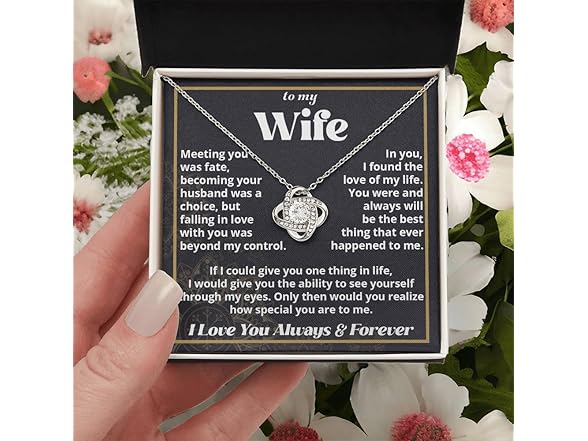 GLAVICY Silver Wife Pendant