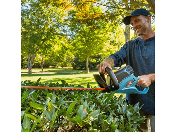 Senix HTX5-M Senix 58V 22" Cordless Hedge Trimmer