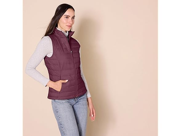 Amazon Essentials Womens Water Resistant Puffer Vest