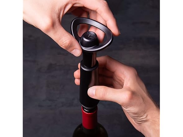 Vacu Vin Concerto Wine Pump - Black, Pl