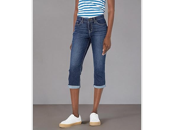 Lee Legacy Regular Fit Flex Motion Capri