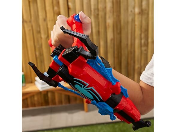 Marvel Spider-Man Spider Strike ‘N Splash Blaster