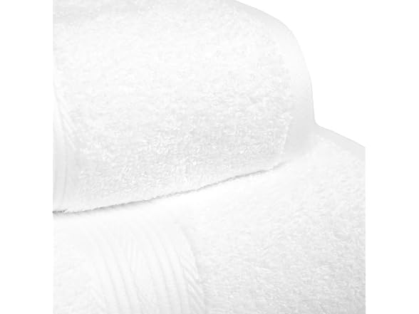Amazon Basics 6-Piece Oversized Fade-Resistant Towel Set
