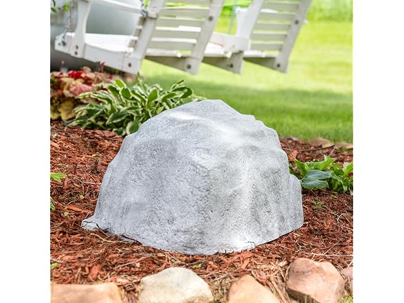 Sunnydaze 14” H Medium Faux Landscape Rock Cover