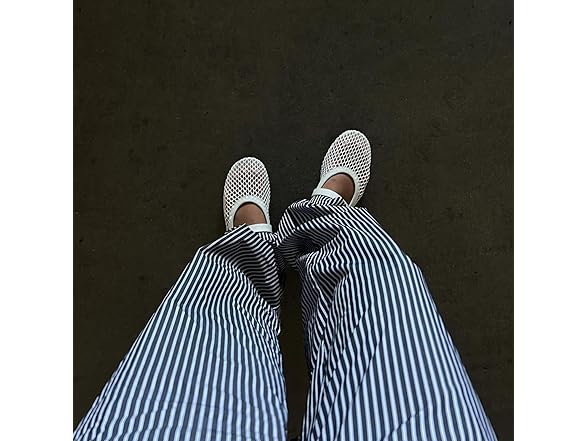VOLEECE mesh flats