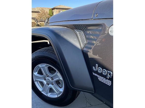 ELEVATED AUTO STYLING- Side Fender Vent Decal