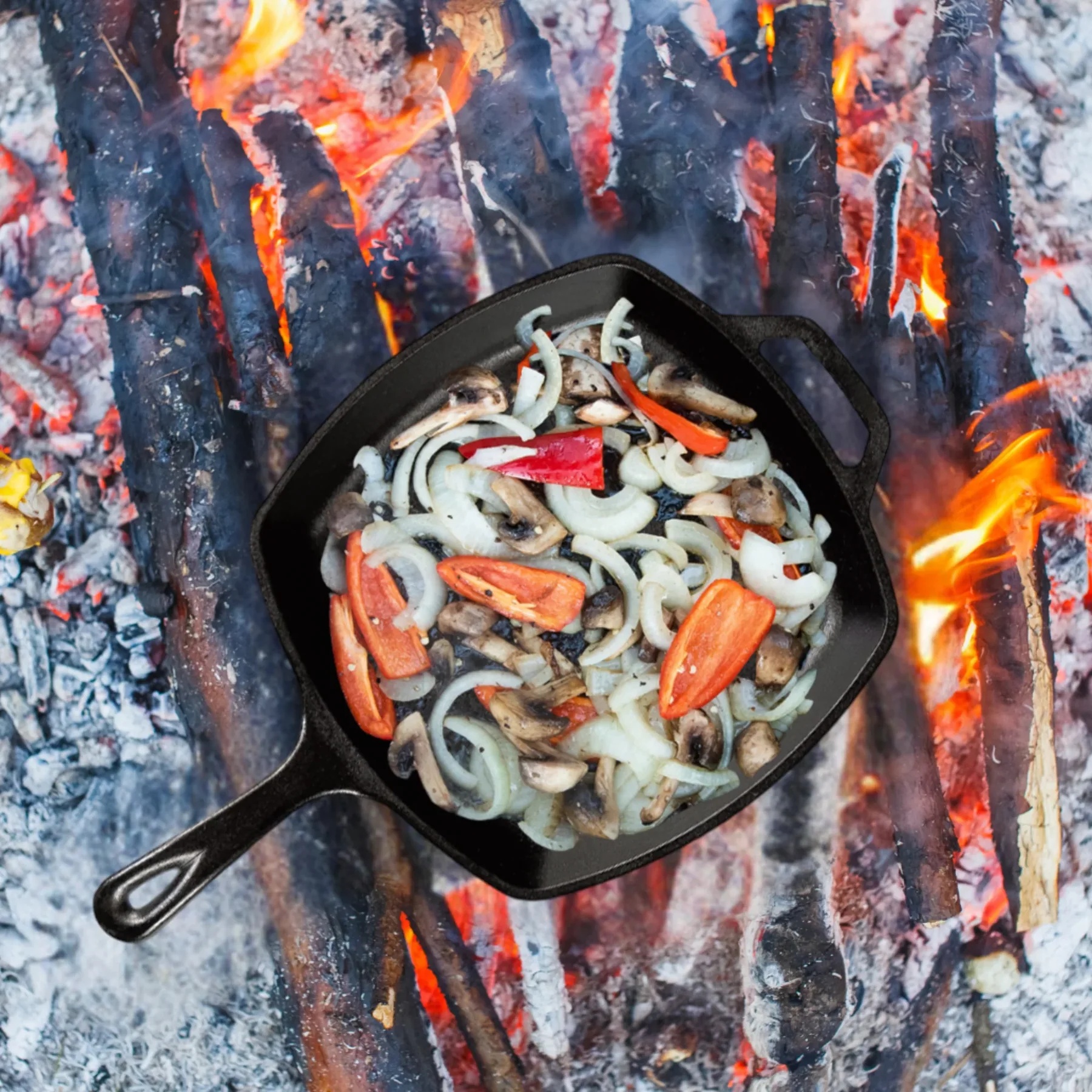 Jim Beam Cast Iron 10.5" Square Skillet - Gallery 7
