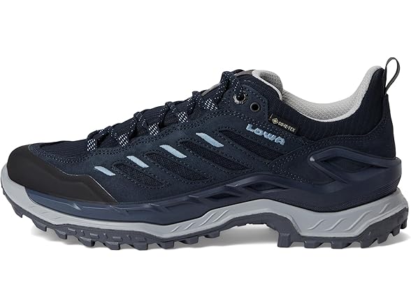 Lowa Women's Innovo GTX Lo Hiking Shoe
