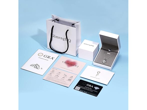 GlmrngDQ Four Leaf Pendant