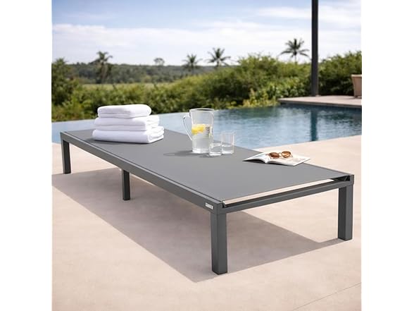 LeisureMod Marlin Chaise Lounge Chair