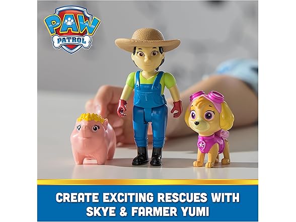 Paw Patrol Skye, Farmer Yumi & Piggie Figures
