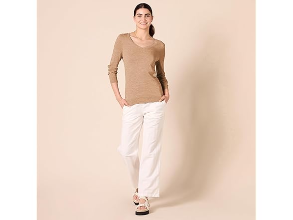 AE Womens Regular-Fit V-Neck Sweater