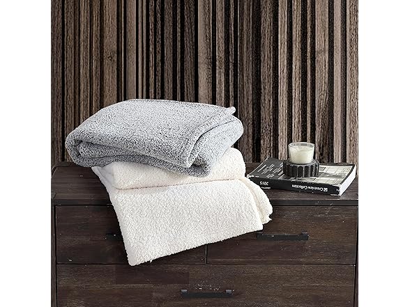 Eddie Bauer Reversible Sherpa Throw