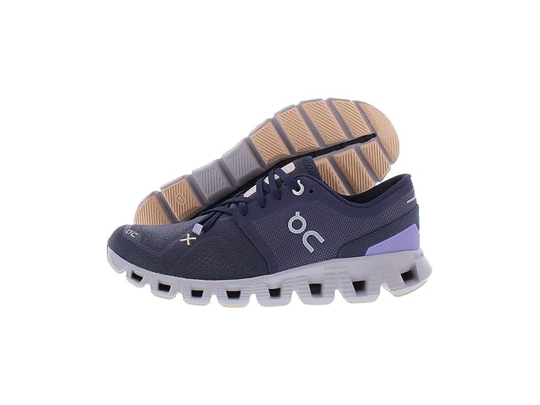 On Running 60-98097-8 8 M (US) ON Running Women's Cl (Open Box)