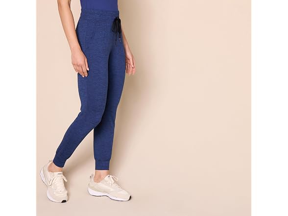 Amazon Essentials Women Brushed Tech Stretch Pant - Gallery 5