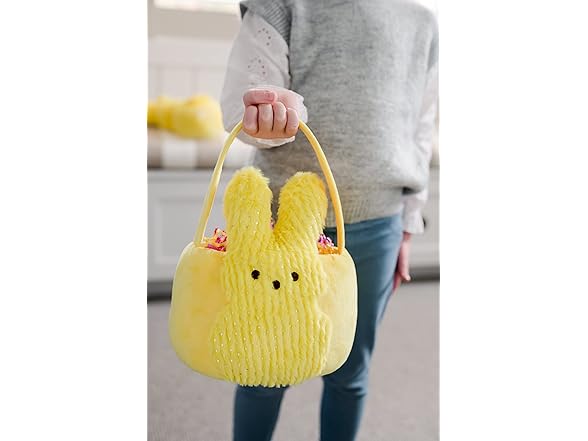 Animal Adventure Peeps Plush Basket