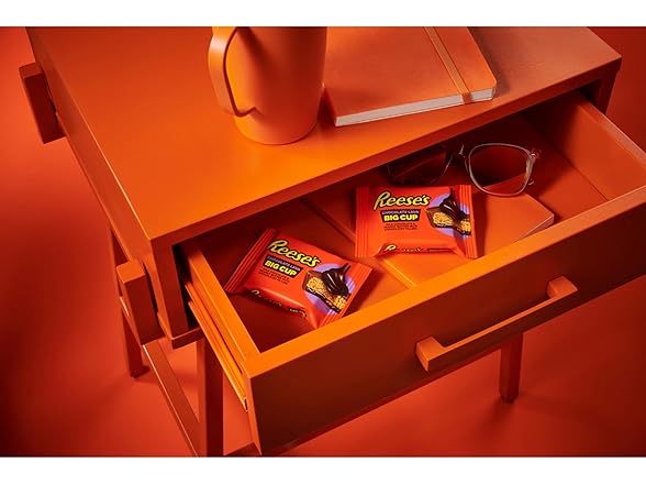 Reeses Big Cup Choc Lava PB Cups 1.4oz 1