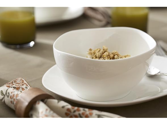 Lenox Studio 1414 Curve Bone China 16-Piece Dinnerware Set