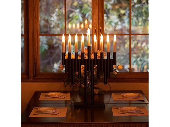 Vintiquewise Modern 9-Branch Hanukkah Menorah with LED Candles