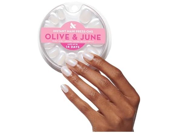 Olive & June Instant Mani Press On Nails (Goldfish)