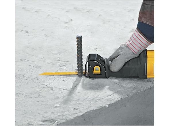 DEWALT DWE304 Reciprocating Saw, 10-Amp, Corded