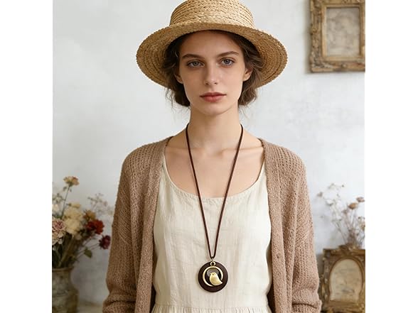 COOSTUFF ANNA Womens Pendant Necklace