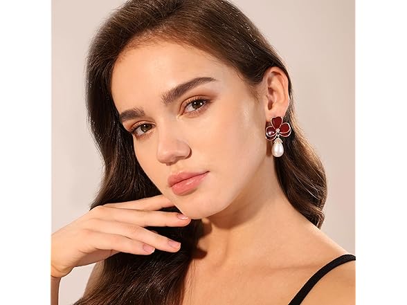 Flower Teardrop Pearl Dangle Earrings