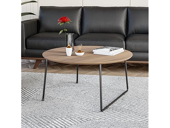 LeisureMod Pemborke Round Coffee Table